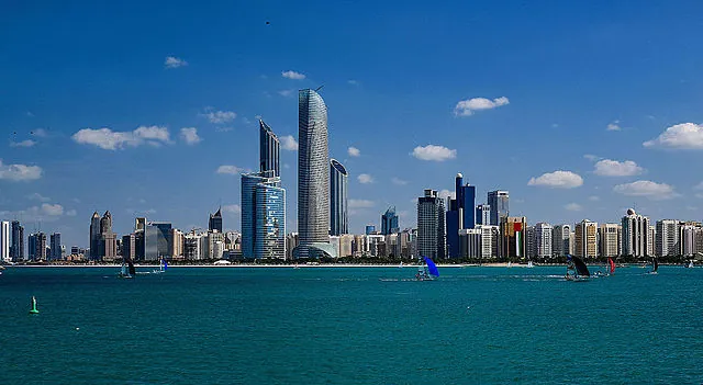 5 Reasons to Travel to the United Arab Emirates