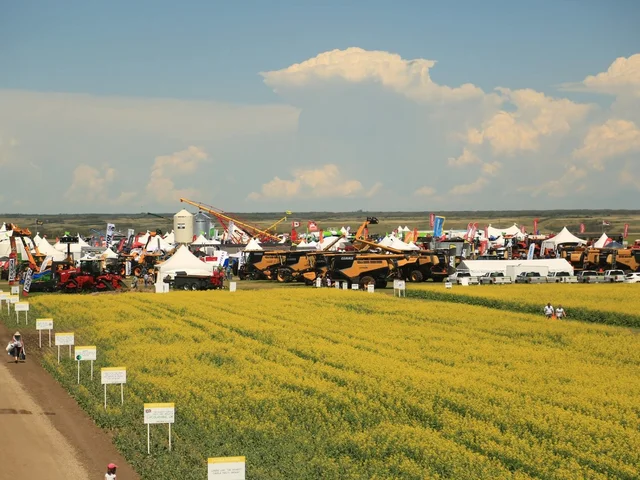 Alberta & Saskatchewan Farm Tour