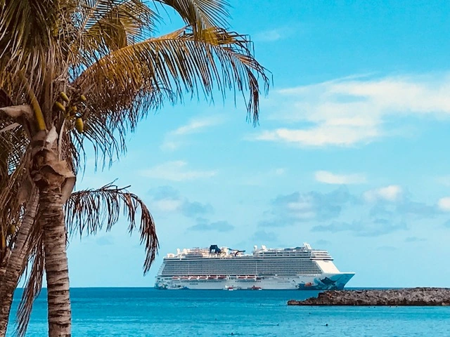 Escaping the cold on the Norwegian Escape