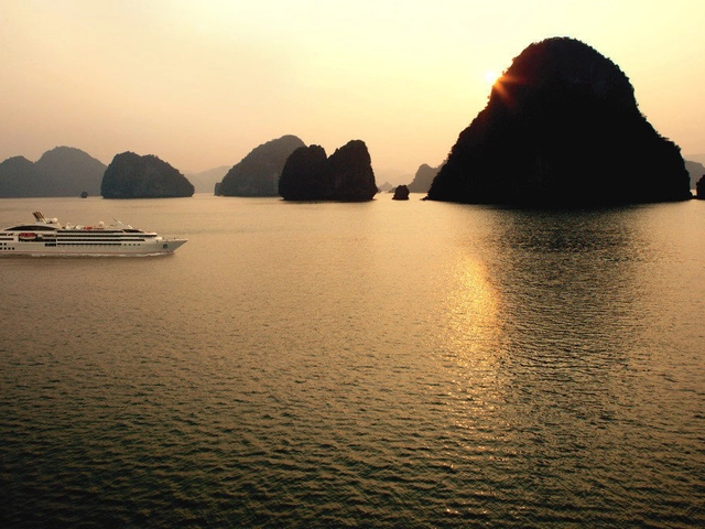 Ponant Yacht Cruises & Expeditions