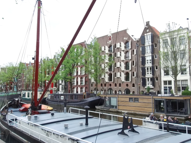 10 Tips When You Travel To Amsterdam From A Monograms Local Host