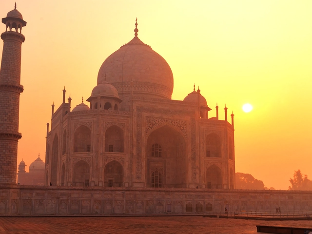 India, In the Shadow of Love