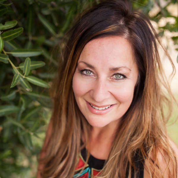 Lana Sharr