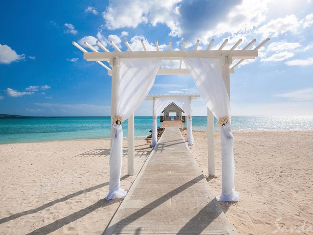 Sandals Whitehouse