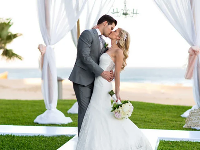 Pueblo Bonito Sunset Beach