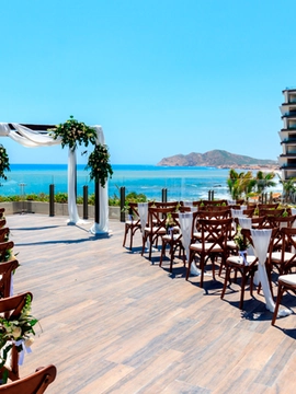 Grand Velas