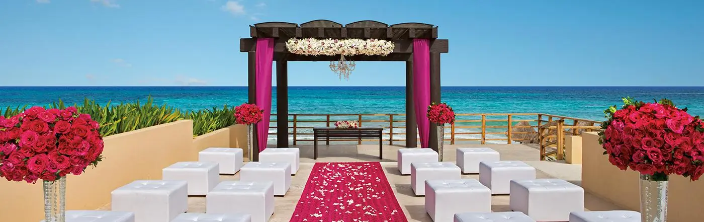 Now Jade Riviera Cancun