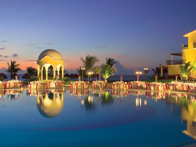 Secrets Capri Riviera Cancun