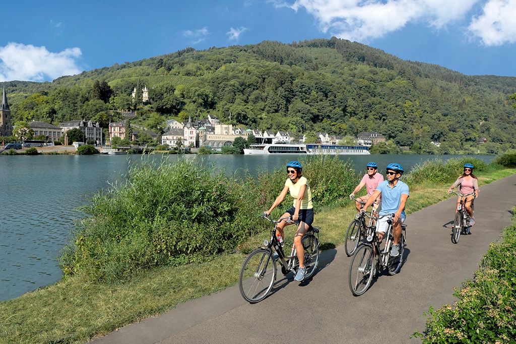 Boat & Bike