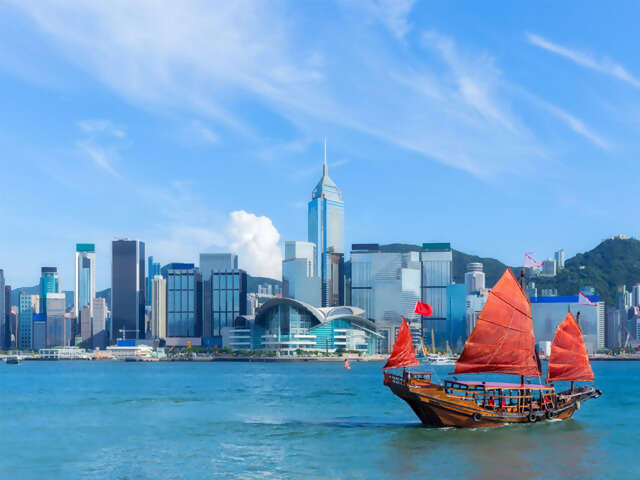 Canada issues travel advisory for Hong Kong