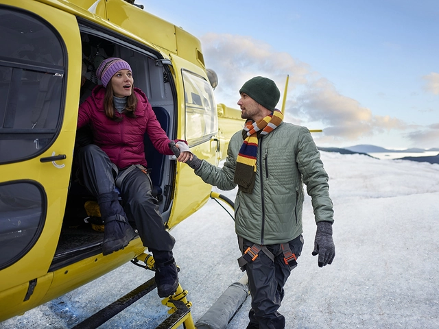 Feel Free to Let the Outside In.