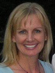 Debbie Dos Santos