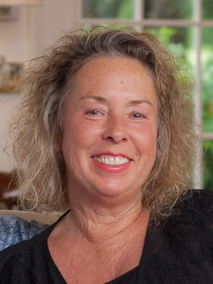 Cathy Kingsley