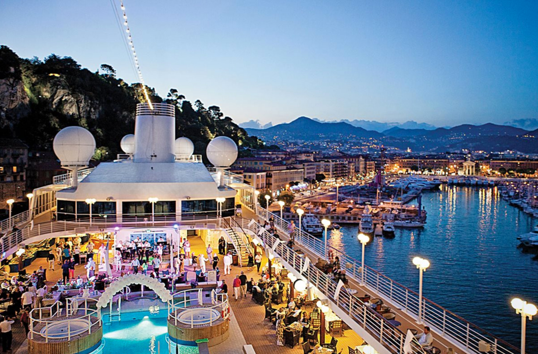 The road to luxury travel told by travel experts