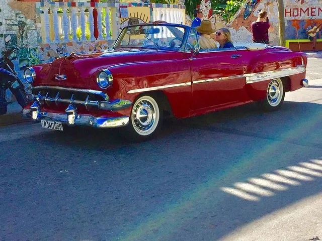 Why Travel To Cuba With G Adventures & What To Expect