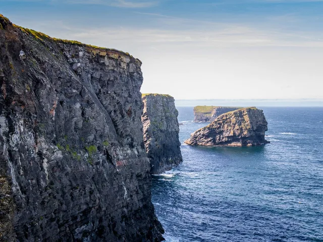 Authentic Ireland: From Castle Stays to Dramatic Cliffs