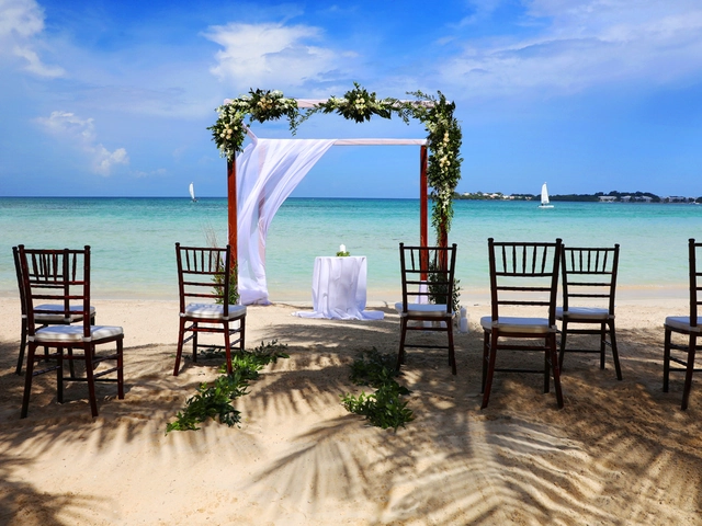 Royalton Destination Wedding Promotions 2021