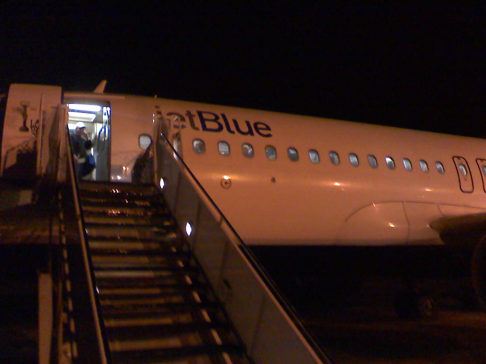 JetBlue sets date for start of flights between US and London