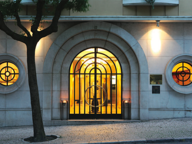 Staying Places: Hotel Britania, A Delightful Boutique Hotel in Lisbon