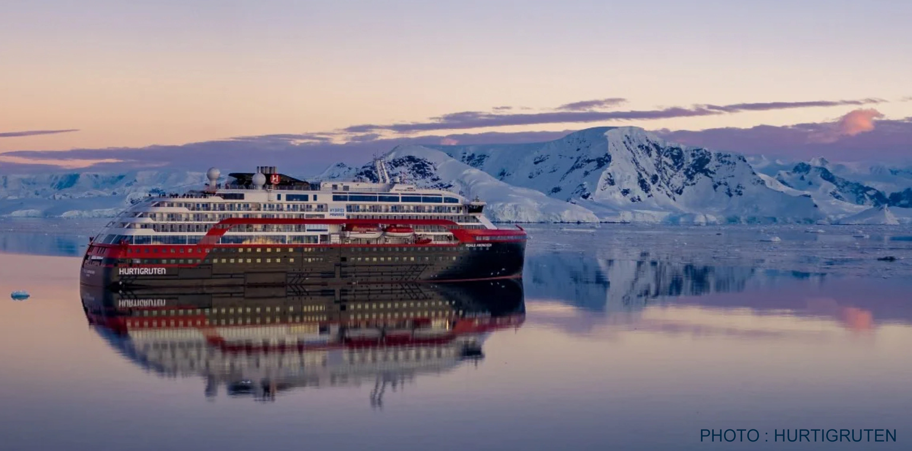 Vist with us on The Roald Amundsen!