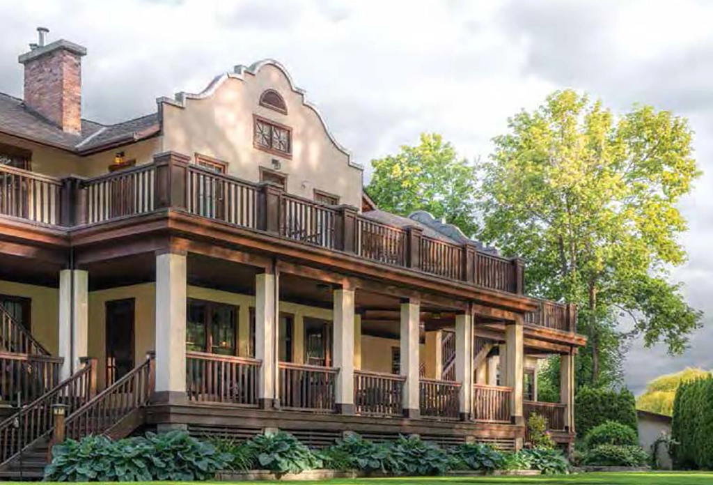 Staying Places: Naramata Inn – The Okanagan’s Renowned Restaurant with Rooms