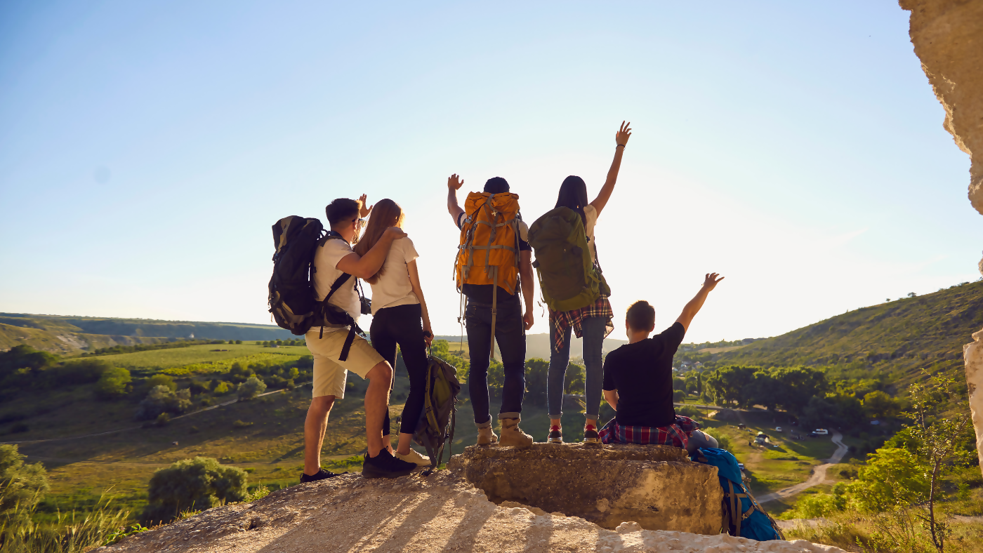 WHY YOU SHOULD CONSIDER USING A TRAVEL ADVISOR FOR YOUR GROUP TRIP