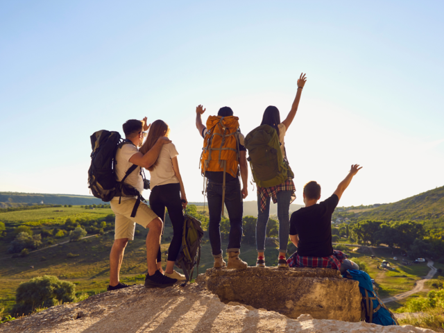 WHY YOU SHOULD CONSIDER USING A TRAVEL ADVISOR FOR YOUR GROUP TRIP