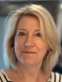 Linda M Hale