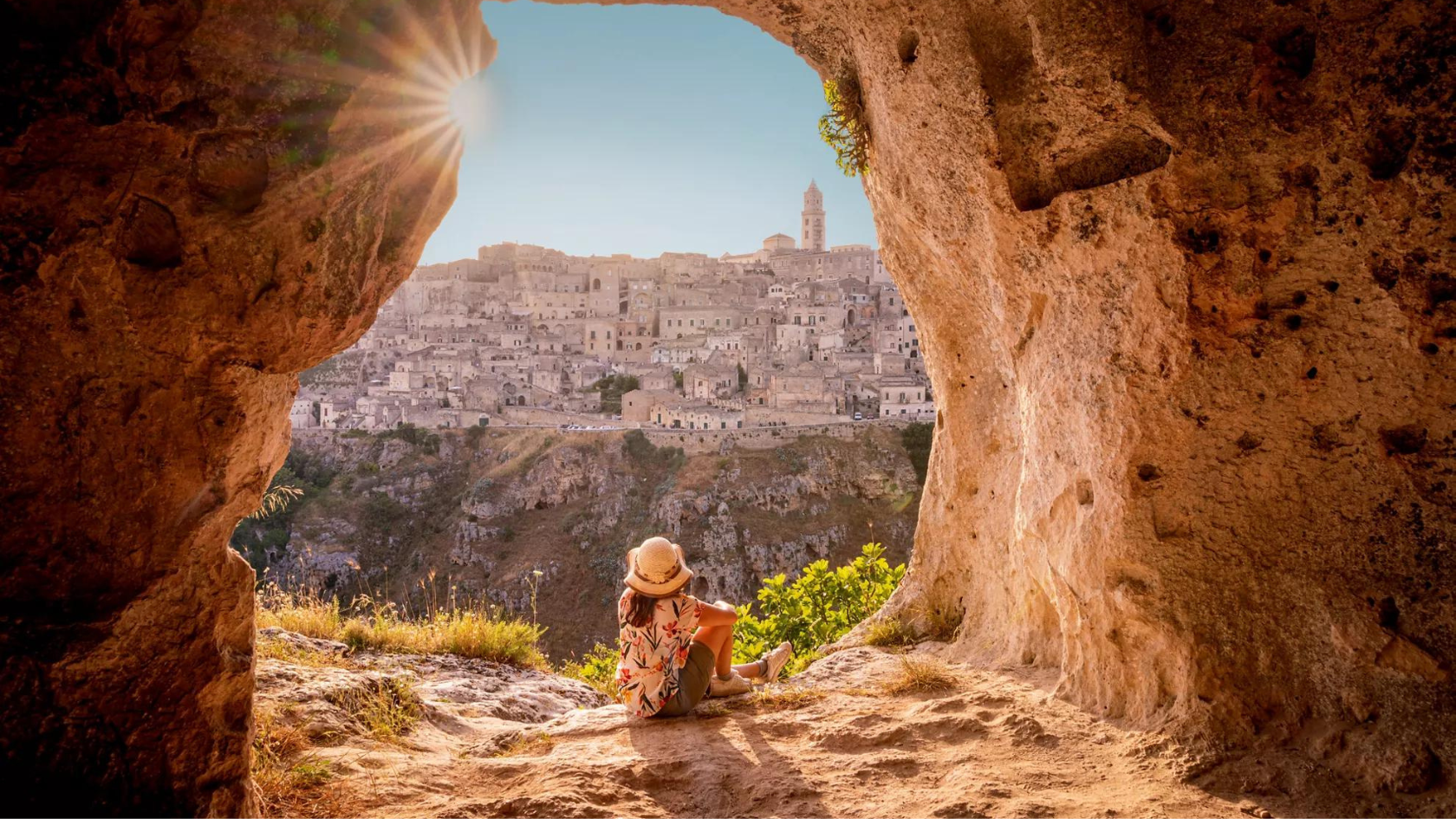 Discovering Hidden Gems: The Best Off-the-Beaten-Path Escorted Tours