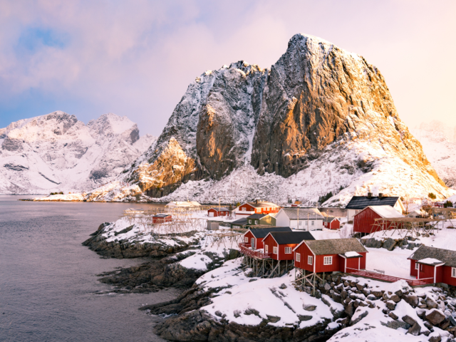 Top 5 Destinations for Luxury Small Yacht Cruises in 2024