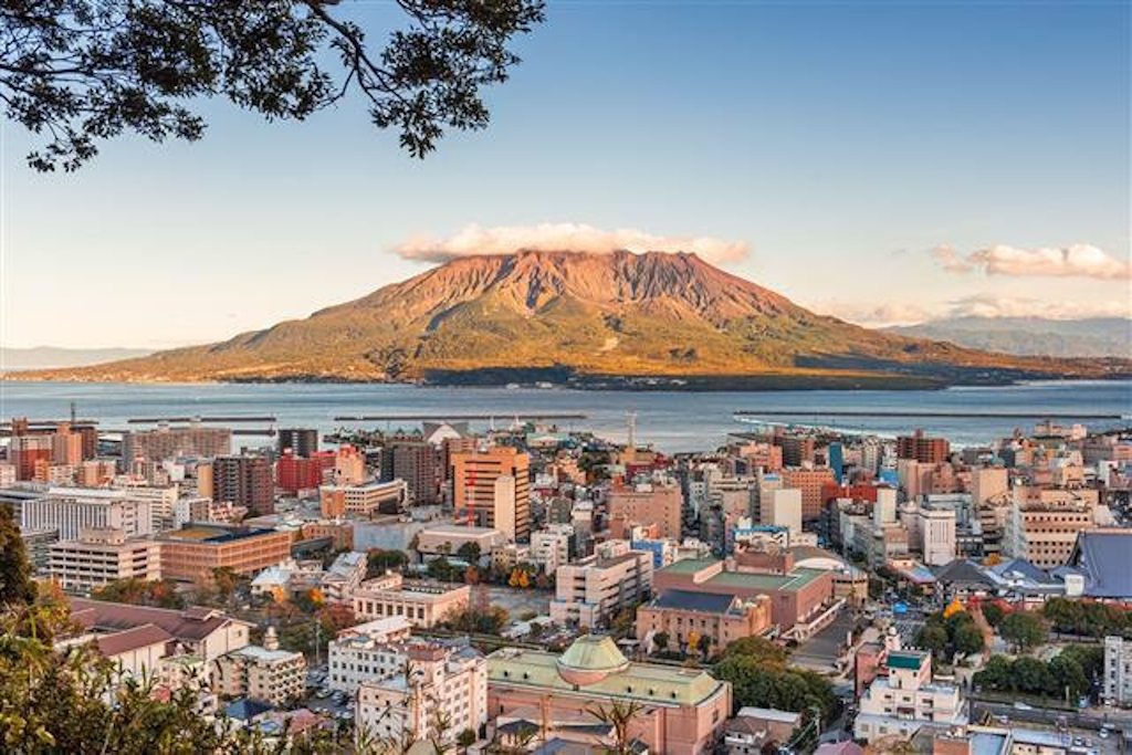 Complimentary Domestic Flights Make Japan More Accessible to Canadians