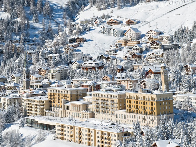 Luxury Ski Resorts That Redefine Winter Elegance