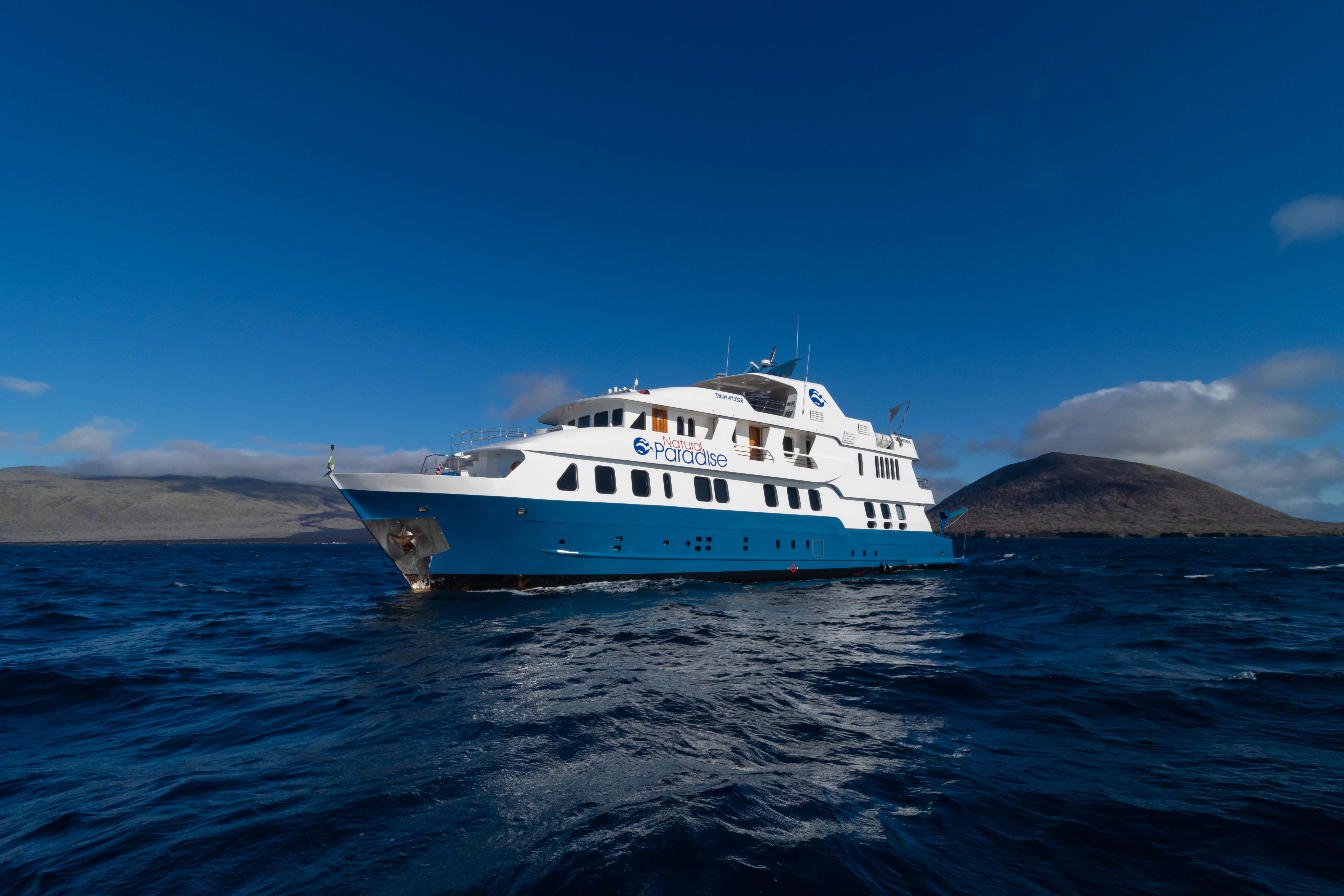 Natural Paradise: Embracing the Galapagos in Style