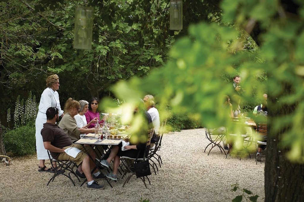 Oceania Cruises Unveils 12 New Culinary Discovery Tours for 2025