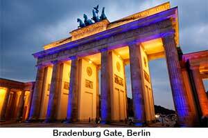 Warsaw, Berlin & Prague 7 Day/6 Night Coach Tour  ~ K010