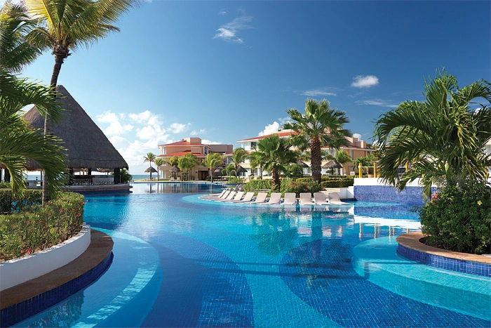 Moon Palace Cancun swimming pool