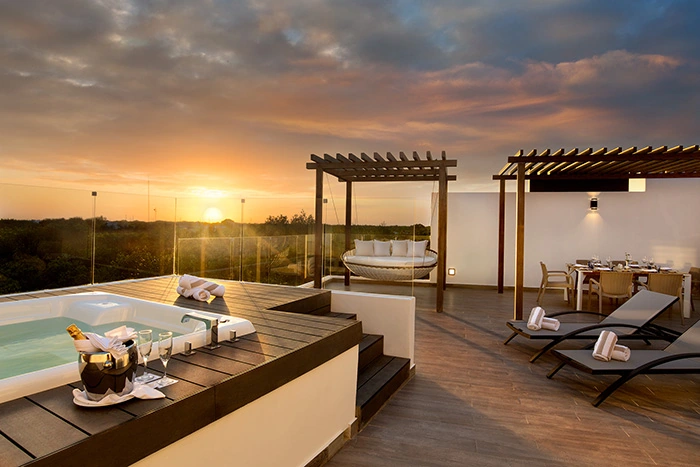 The Fives Beach Hotel & Residences suite room