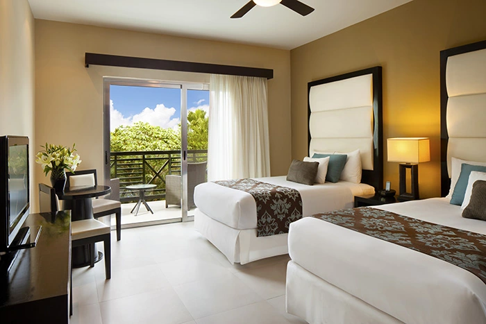 The Fives Beach Hotel & Residences master bedroom