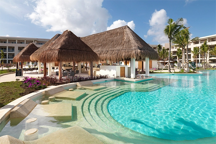 Paradisus Playa del Carmen La Esmeralda holidays