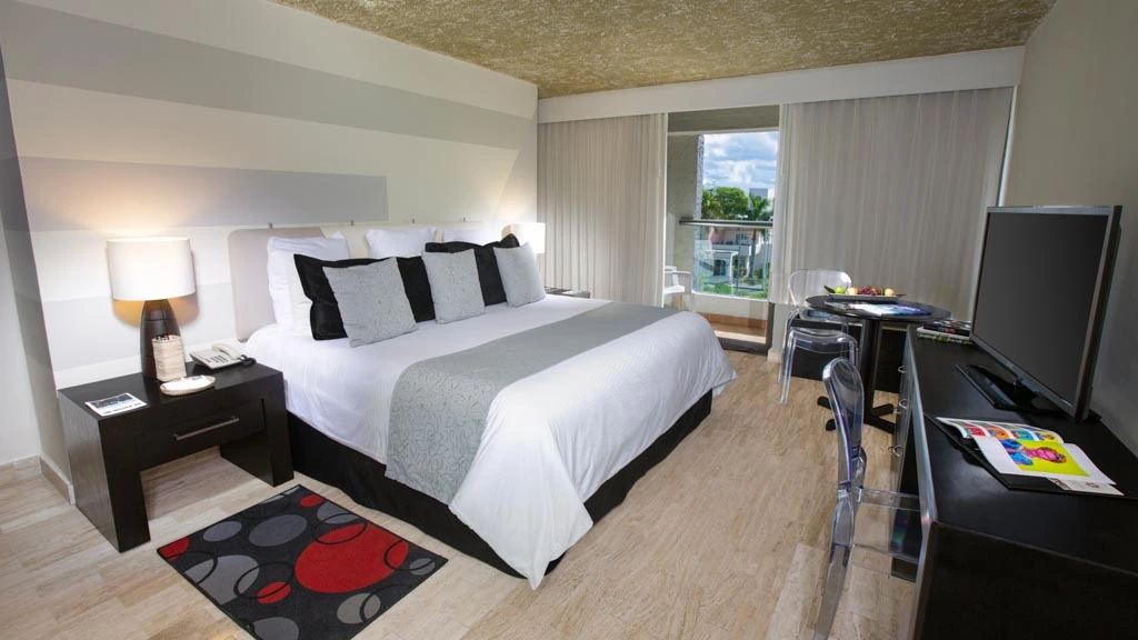 Oh Cancun The Urban Oasis bedroom