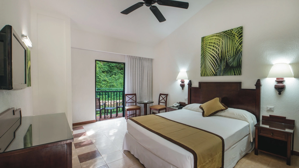 Riu Lupita, Riviera Maya bedroom