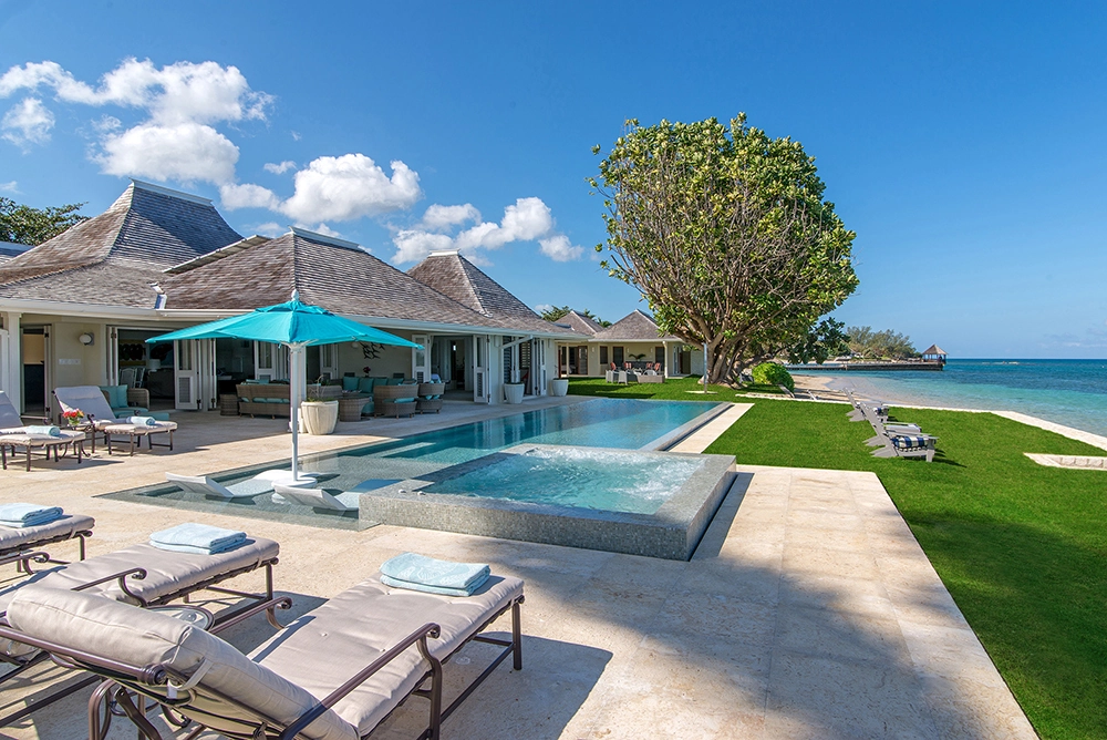 SUNSET ON THE BEACH AT THE TRYALL CLUB JAMAICA