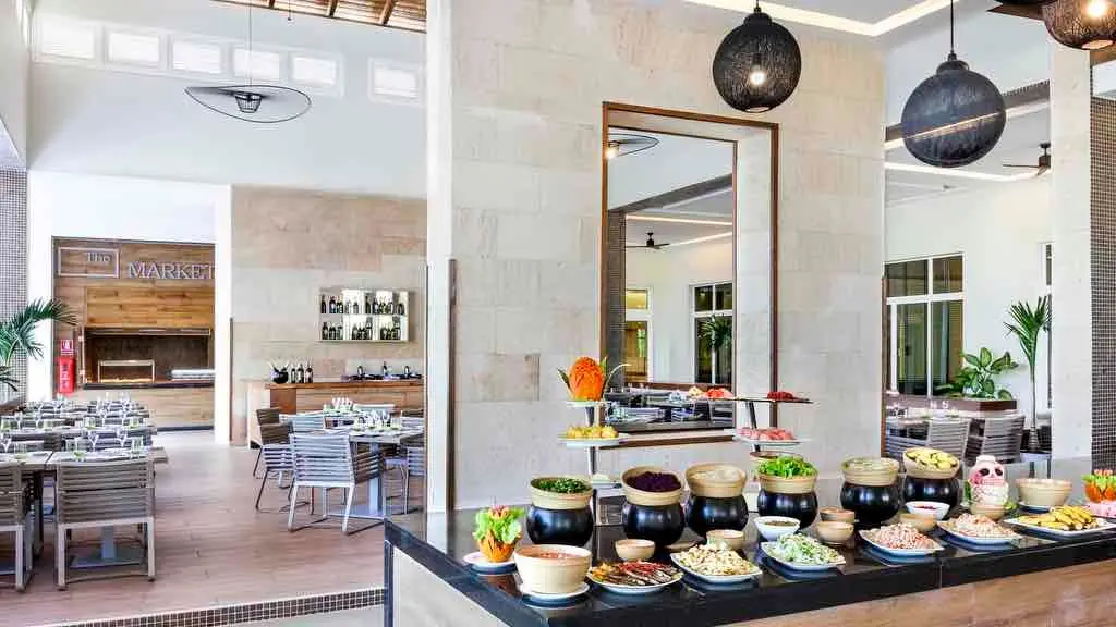 Paradisus Los Cayos buffet