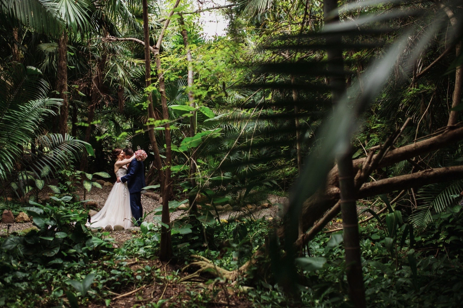 liza wedd IMG_3582.jpg