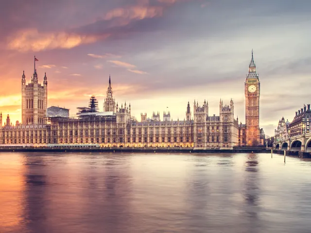 LONDON (SOUTHAMPTON) TO LONDON