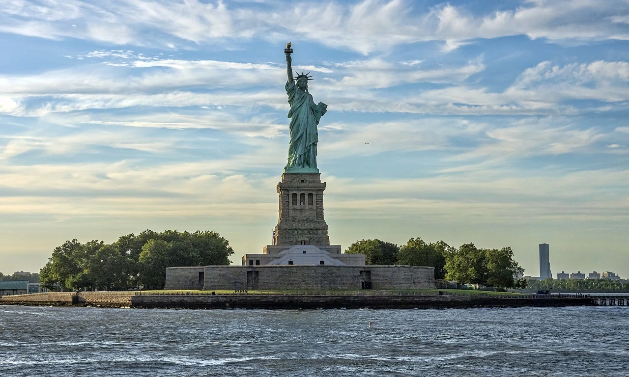 Sightseeing Cruise