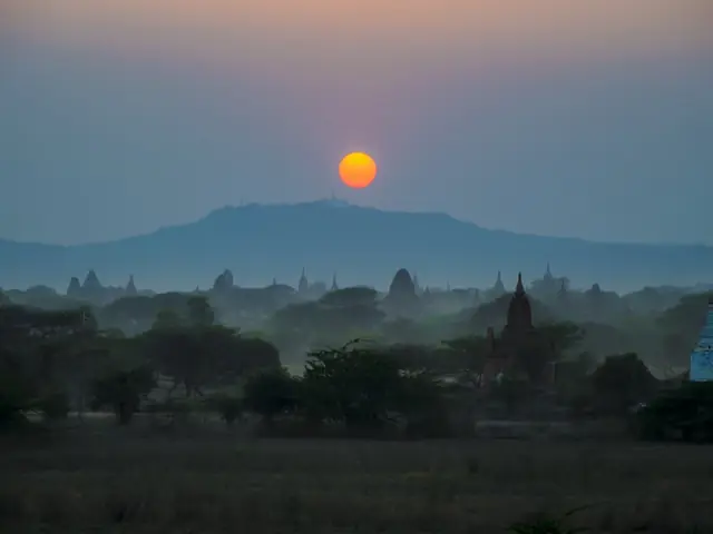 JWH TRAVEL BITS AND MORE...OCTOBER 25, 2019