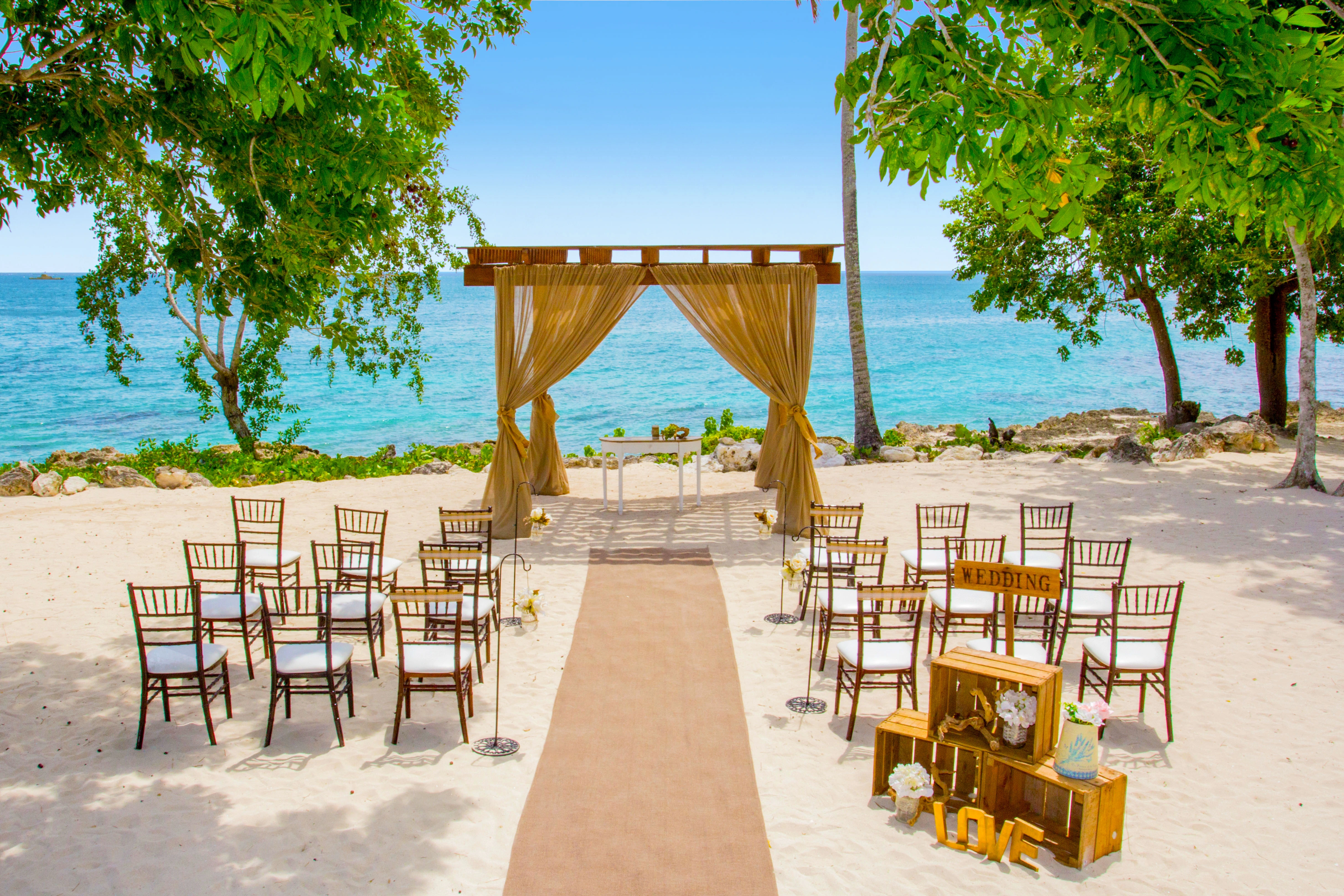 Hilton La Romana - Beach Gazebo