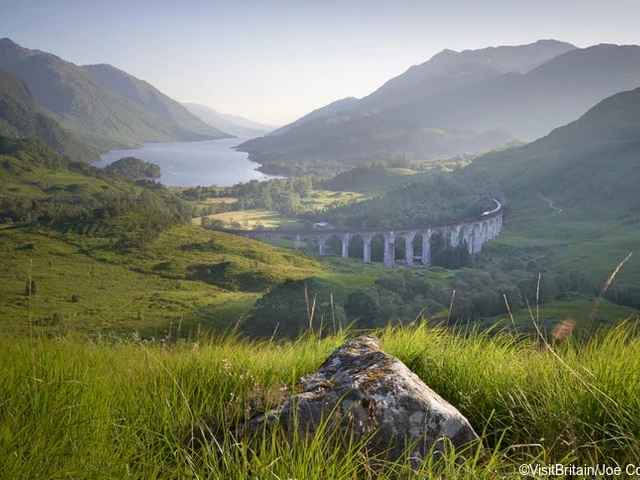 Celebrate the 20th Anniversary of Harry Potter Films in these British Locations