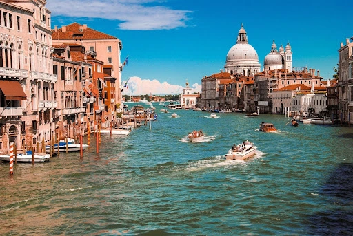 Experience La Dolce Vita: Wellness in Italy